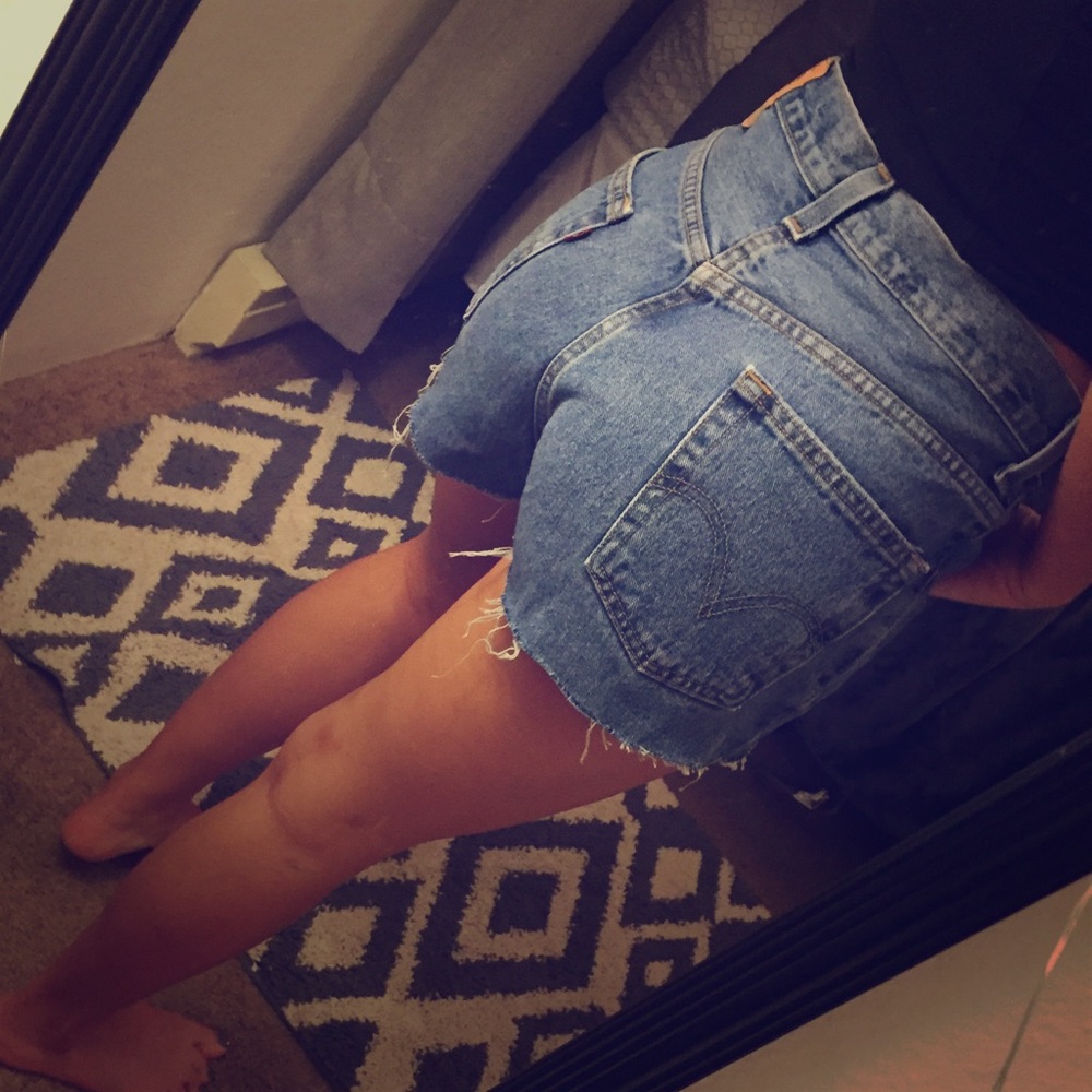 Levi ripped jean shorts
